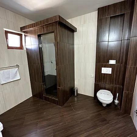 Hotel Opera Jaz