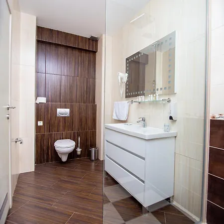 Opera Jaz Budva