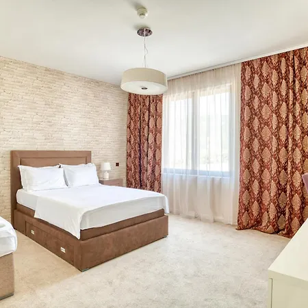 Hotel Opera Jaz 3*